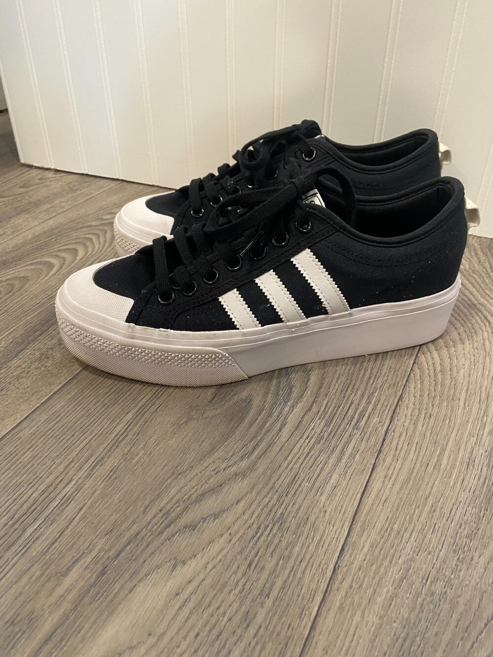 Adidas Sneakers Women's 10 Nizza Platform, Black & White, y2k, Casual